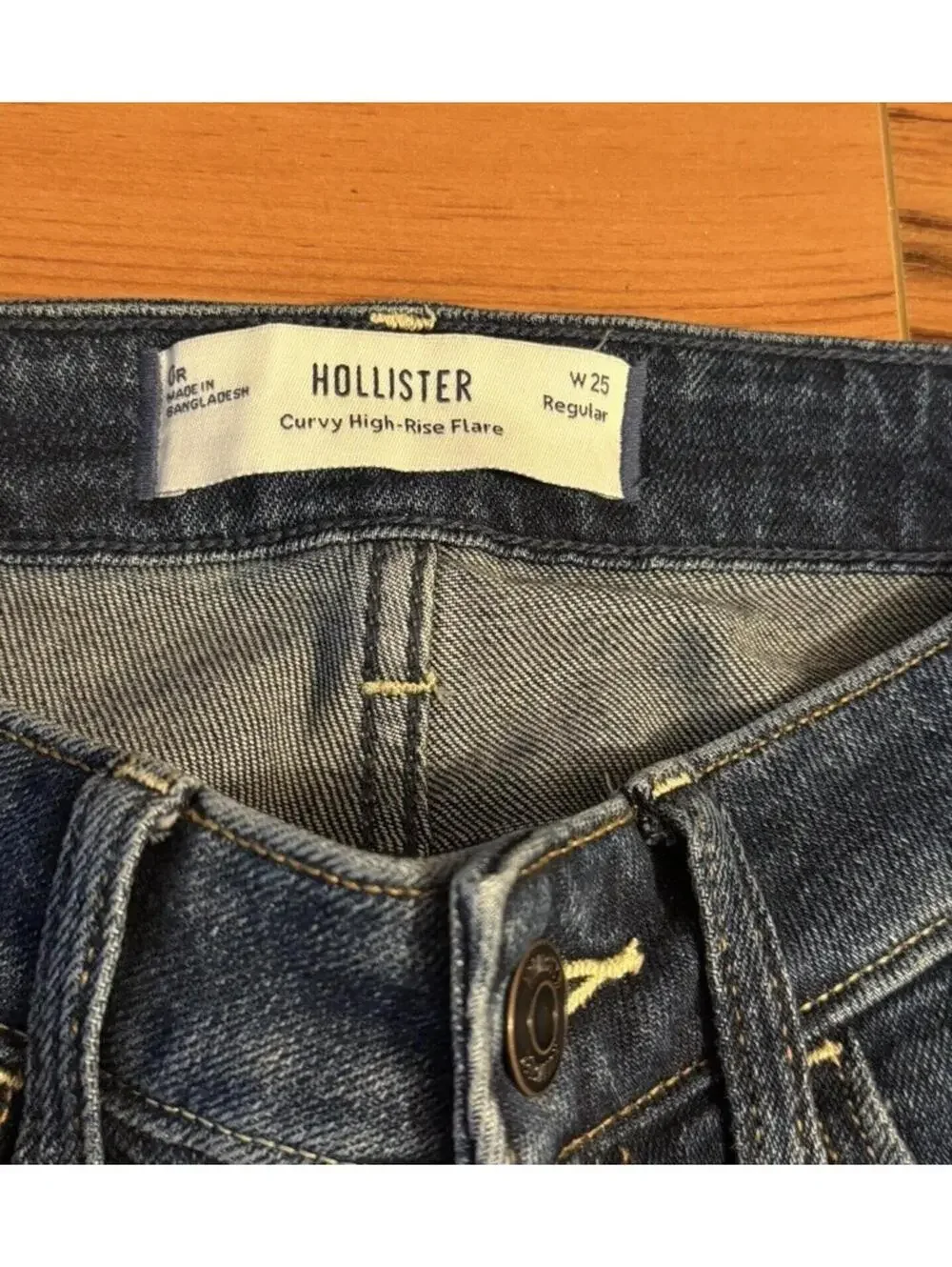 Hollister High Rise Flare Jeans 25 Women - Picture 2 of 4